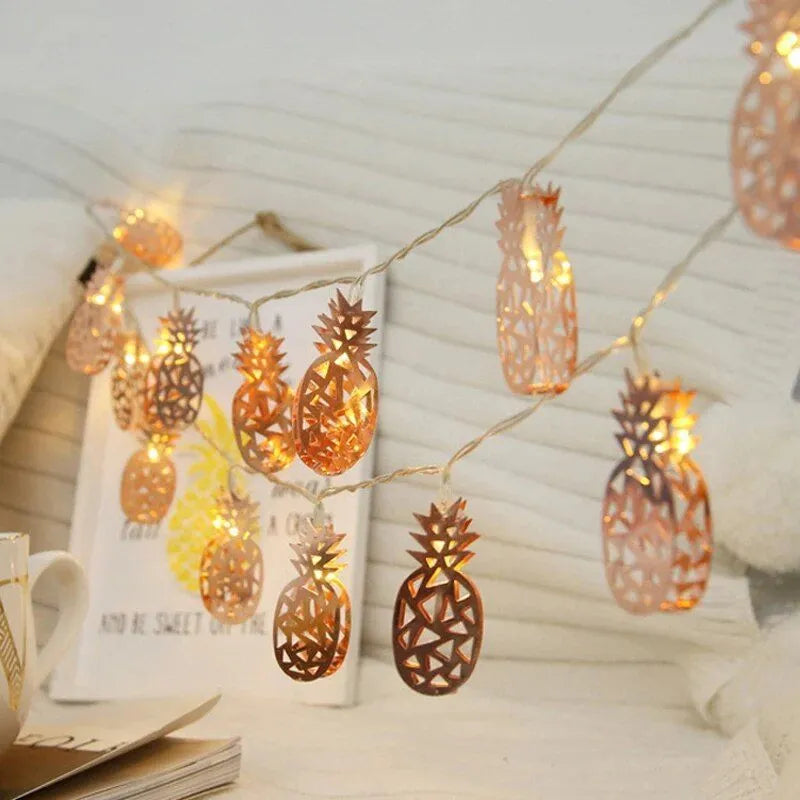 Guirlande Lumineuse Ananas – LED Décorative pour Halloween, Noël et Fêtes