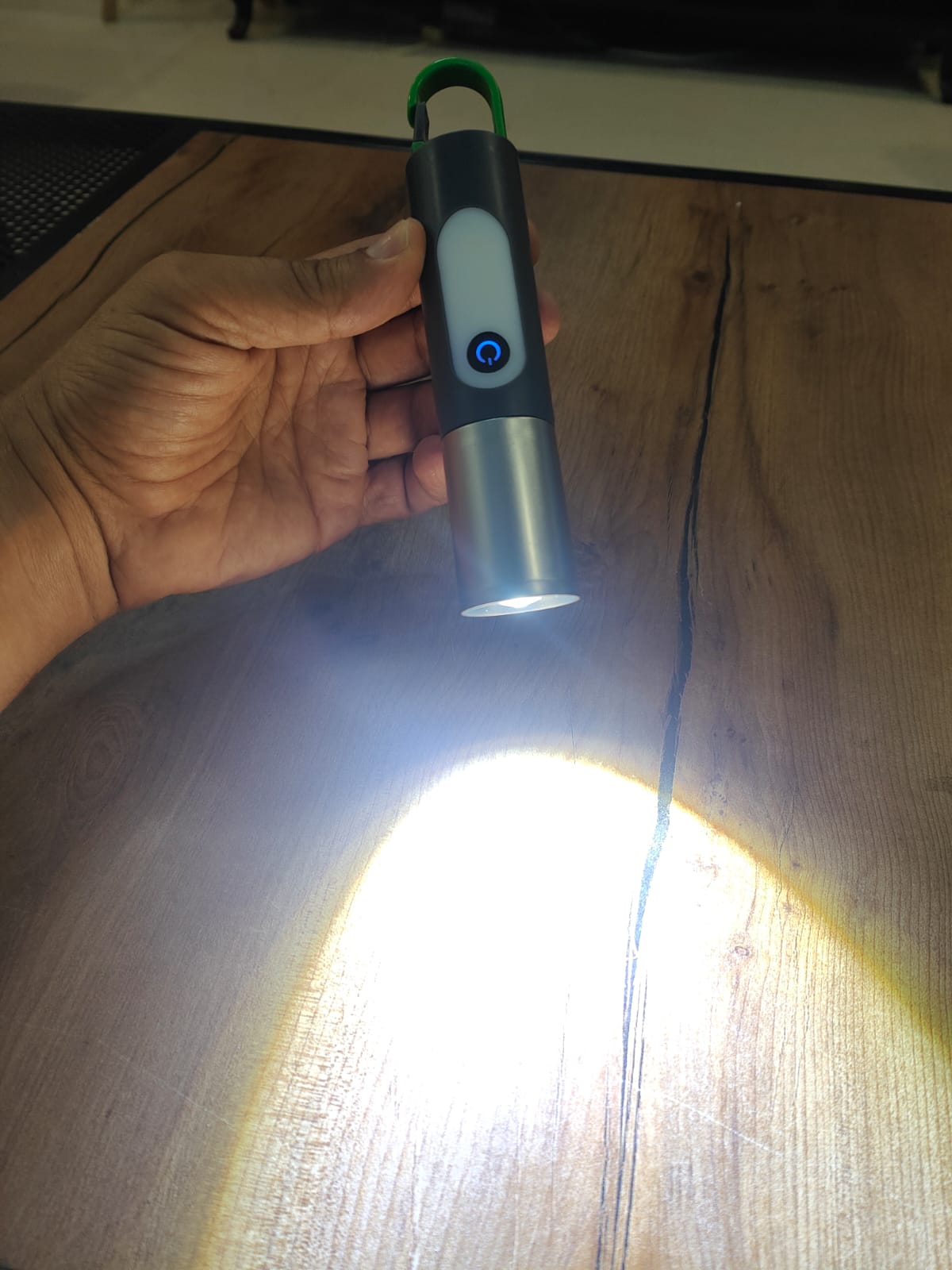 Digital Thunder LED+2835 – Lampe Torche LED Rechargeable USB