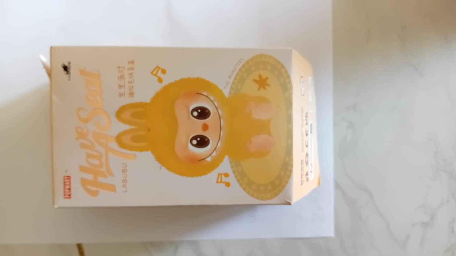 Box Surprise Poupée Labubu 2ᵉ Génération – Sit-down Party Macaron