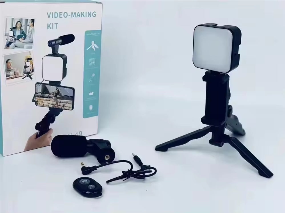 Kit Vlogging Complet Smartphone – Lampe LED, Microphone, Trépied et Support