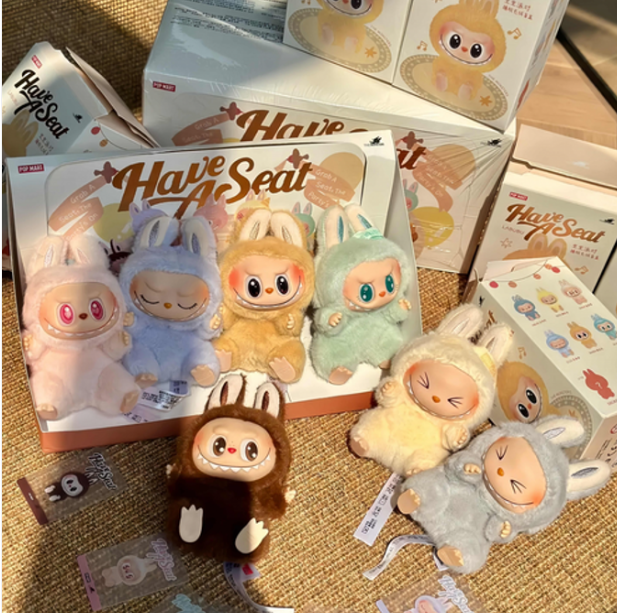 Box Surprise Poupée Labubu 2ᵉ Génération – Sit-down Party Macaron
